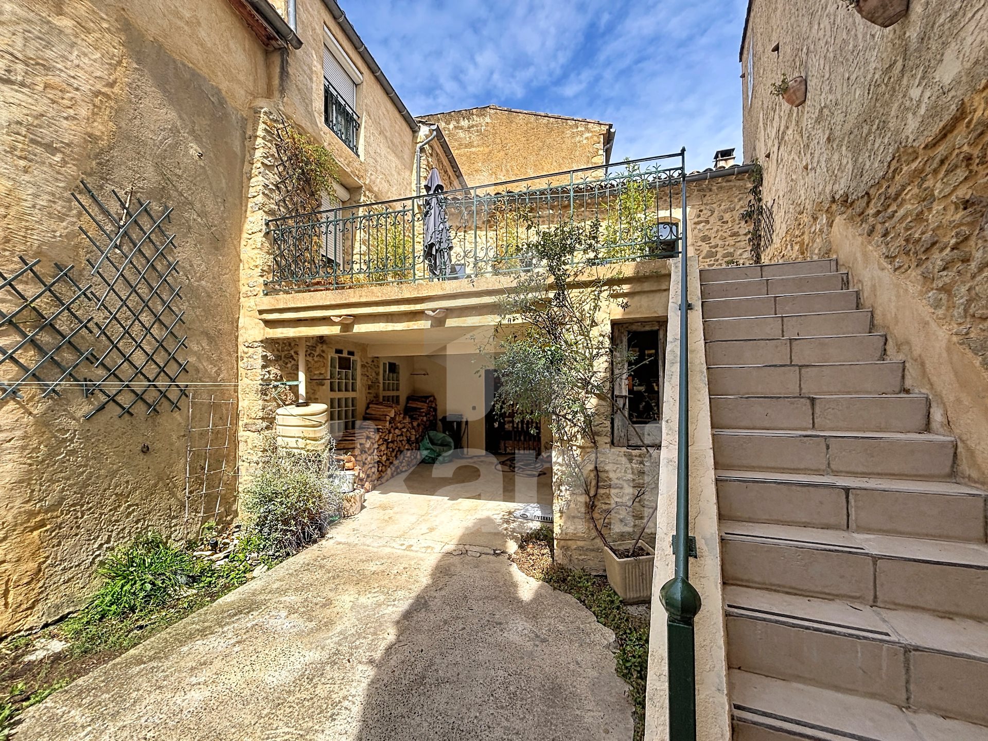 Maison à vendre, 90m², Laudun-l'Ardoise