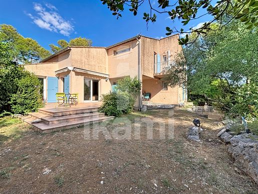 Maison 6 pièces 178 m² · à Saint-Gély-du-Fesc · 178 m² · 675 000 €