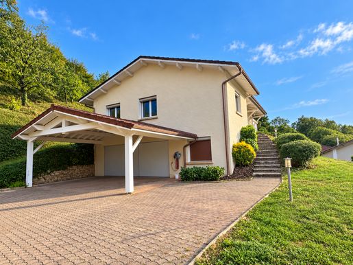 Maison 5 pièces 140 m² · à Saint-Vérand · 140 m² · 359 000 €