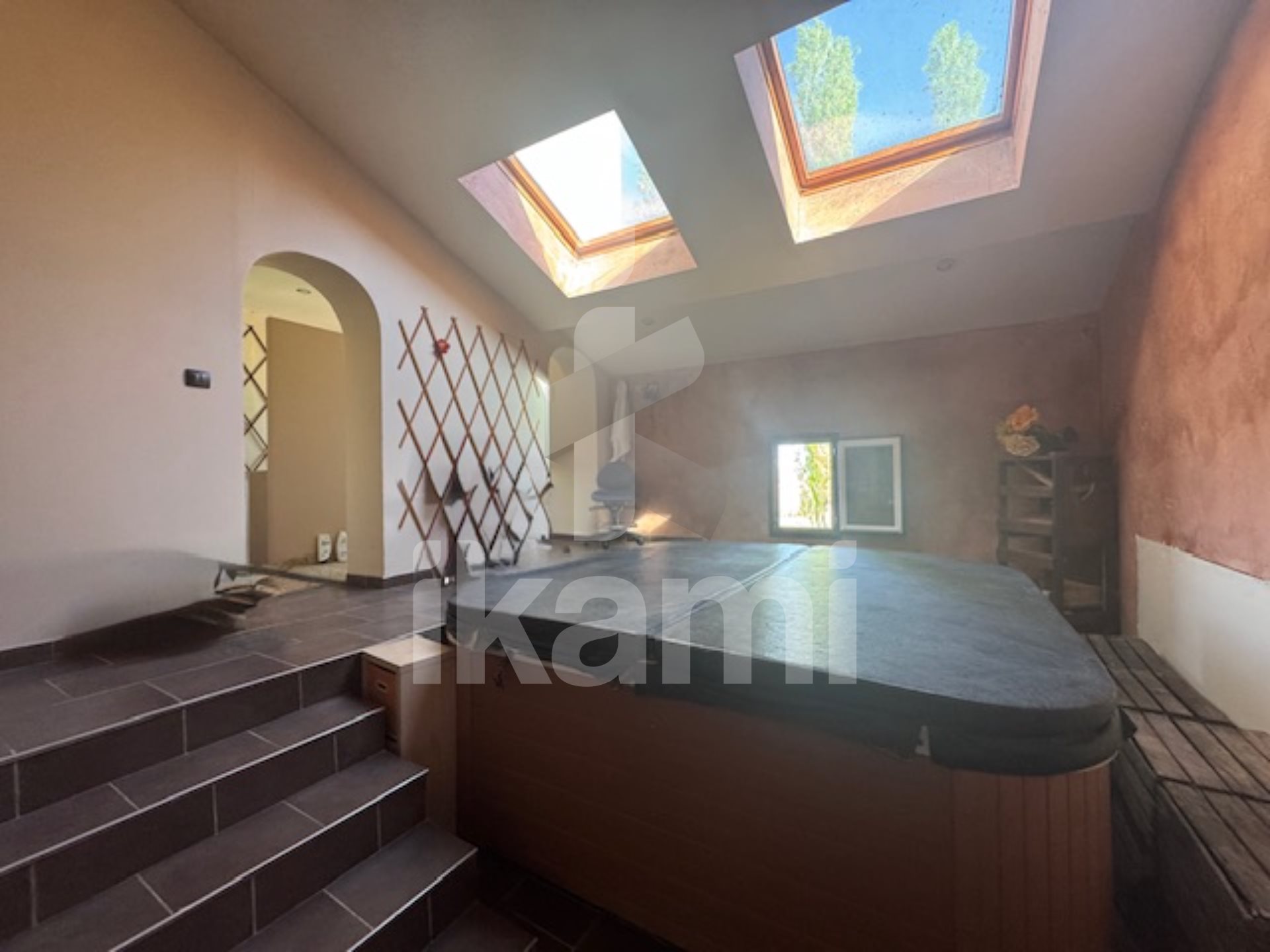 Maison à vendre, 205m², Lens-Lestang