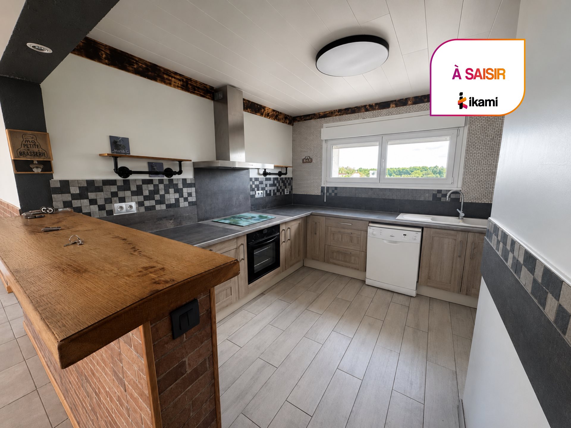 Maison à vendre, 90m², Lapeyrouse-Mornay