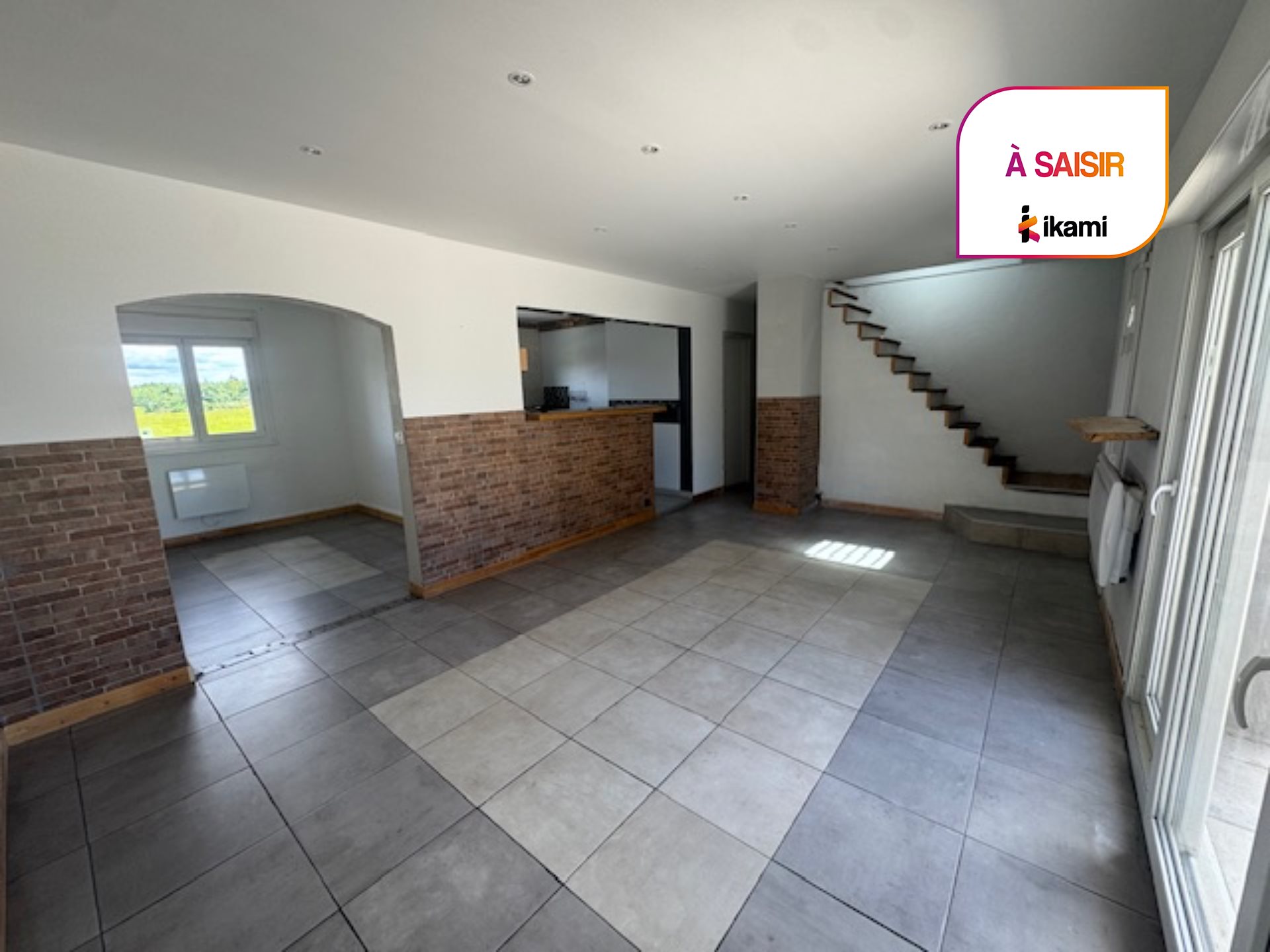 Maison à vendre, 90m², Lapeyrouse-Mornay
