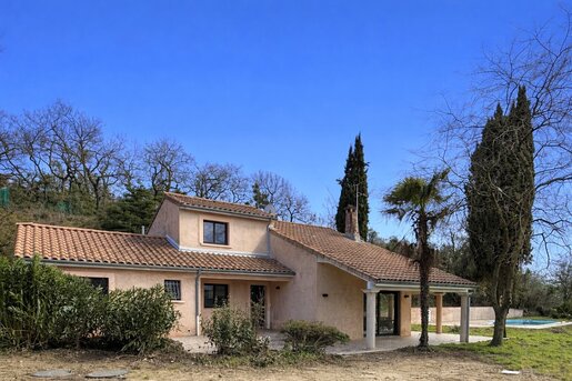 Maison 6 pièces 137 m² · à Génissieux · 137 m² · 449 000 €