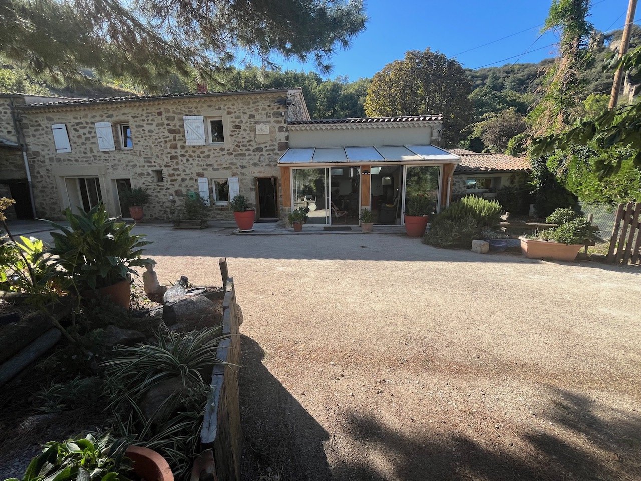 Maison à vendre, 170m², Saint-Georges-les-Bains