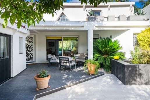 Maison 4 pièces 106 m² · à Aubagne · 106 m² · 698 000 €