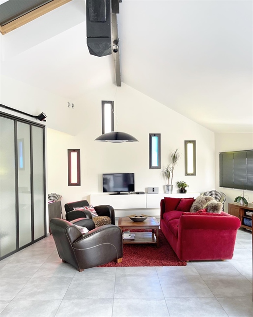 Maison 3 pièces 180 m² · à Divonne-les-Bains · 180 m² · 620 000 €