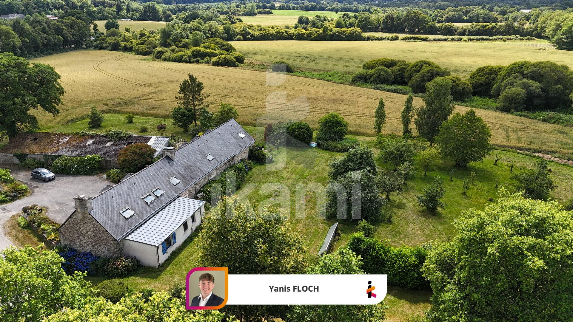 Maison à vendre, 323m², Kernascléden