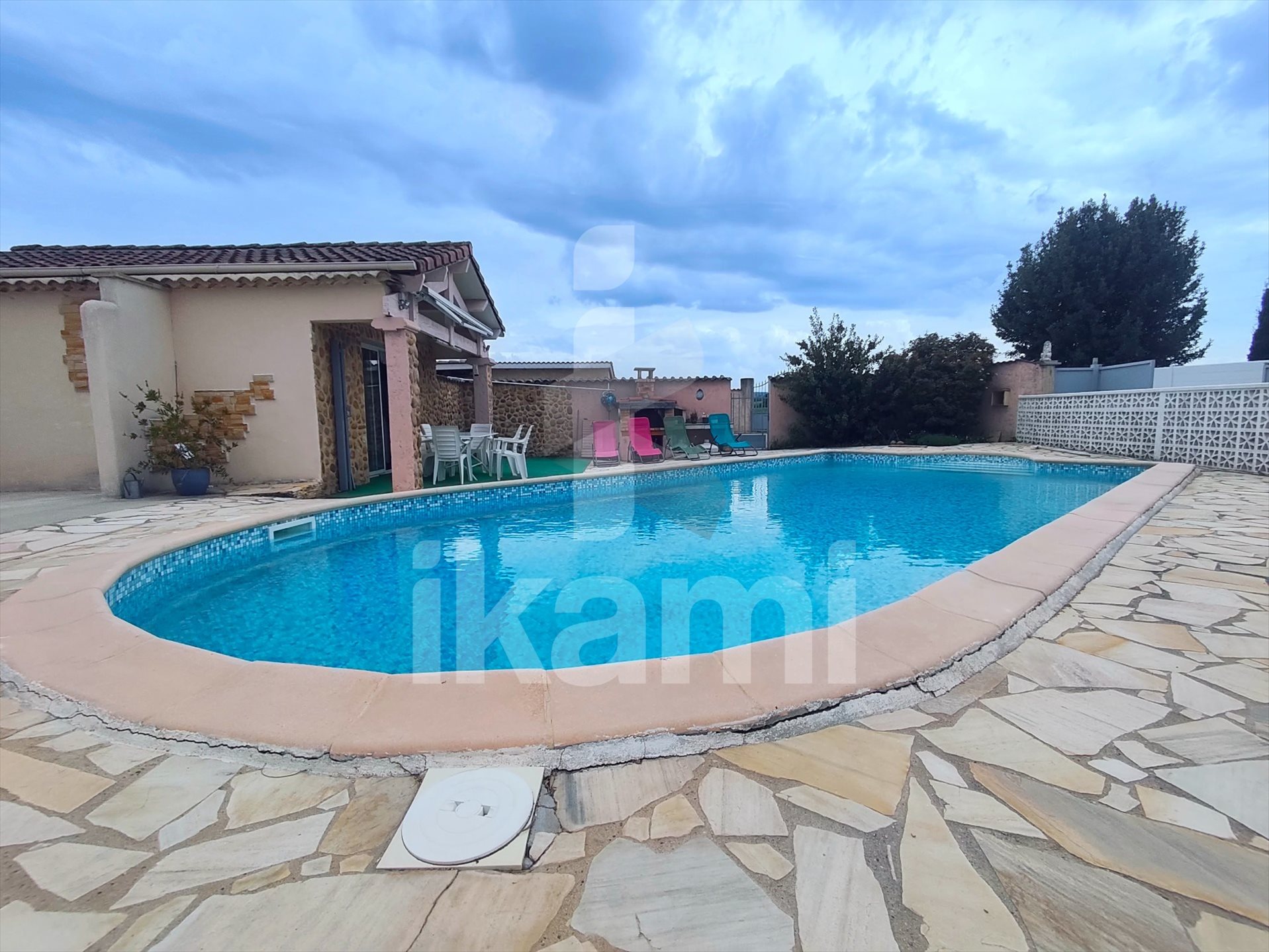 Maison à vendre, 200m², Charmes-sur-l'Herbasse