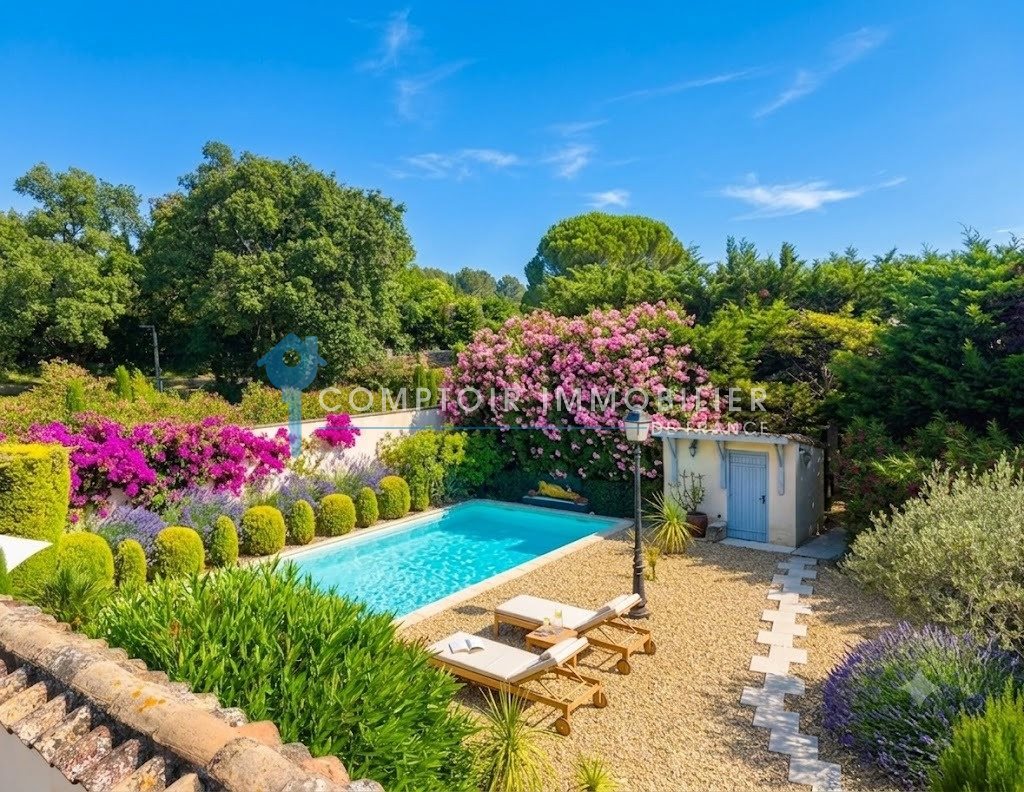 Maison à vendre, 380m², Saint-Rémy-de-Provence