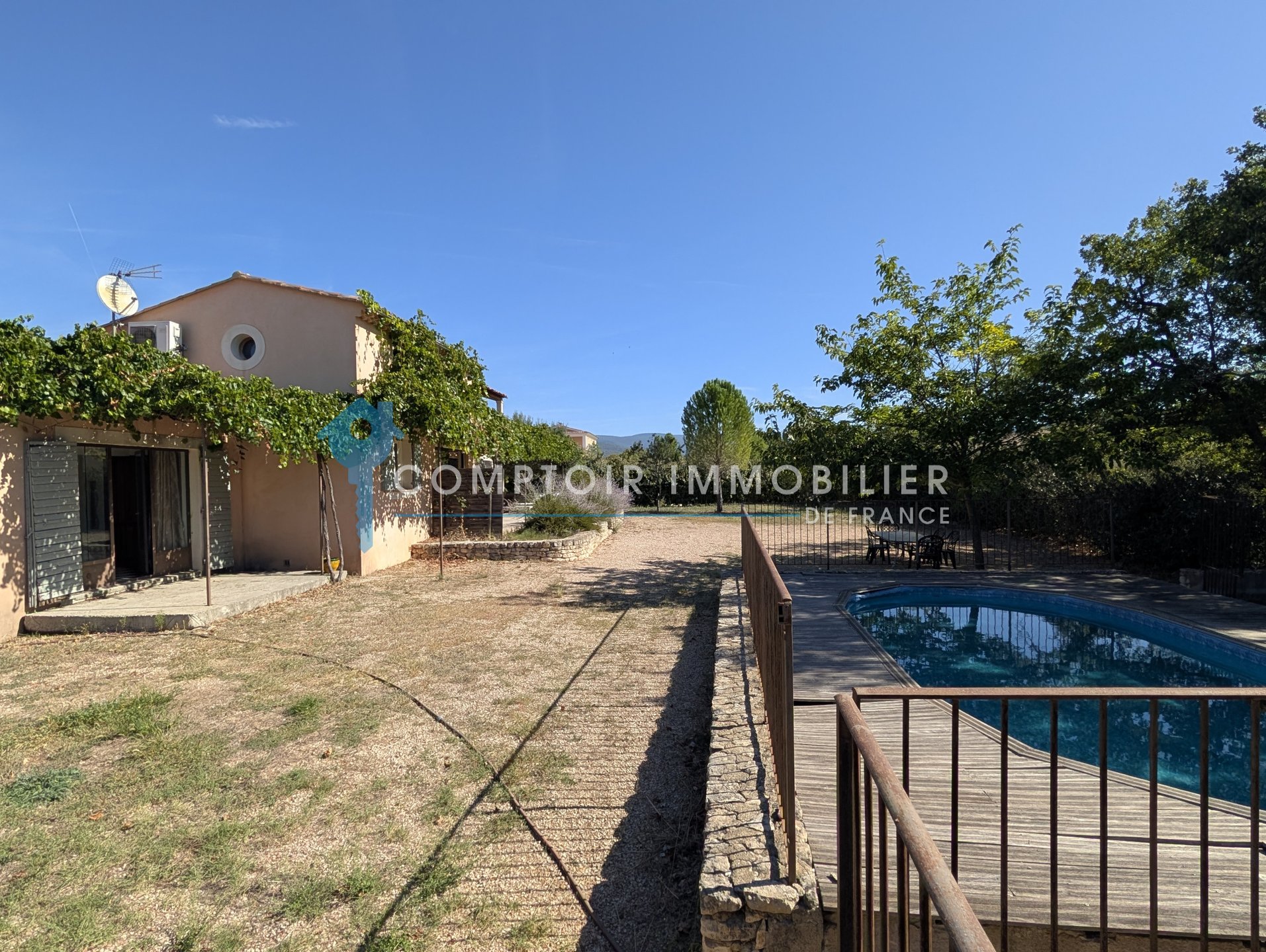 Maison à vendre, 195m², Saint-Saturnin-lès-Apt