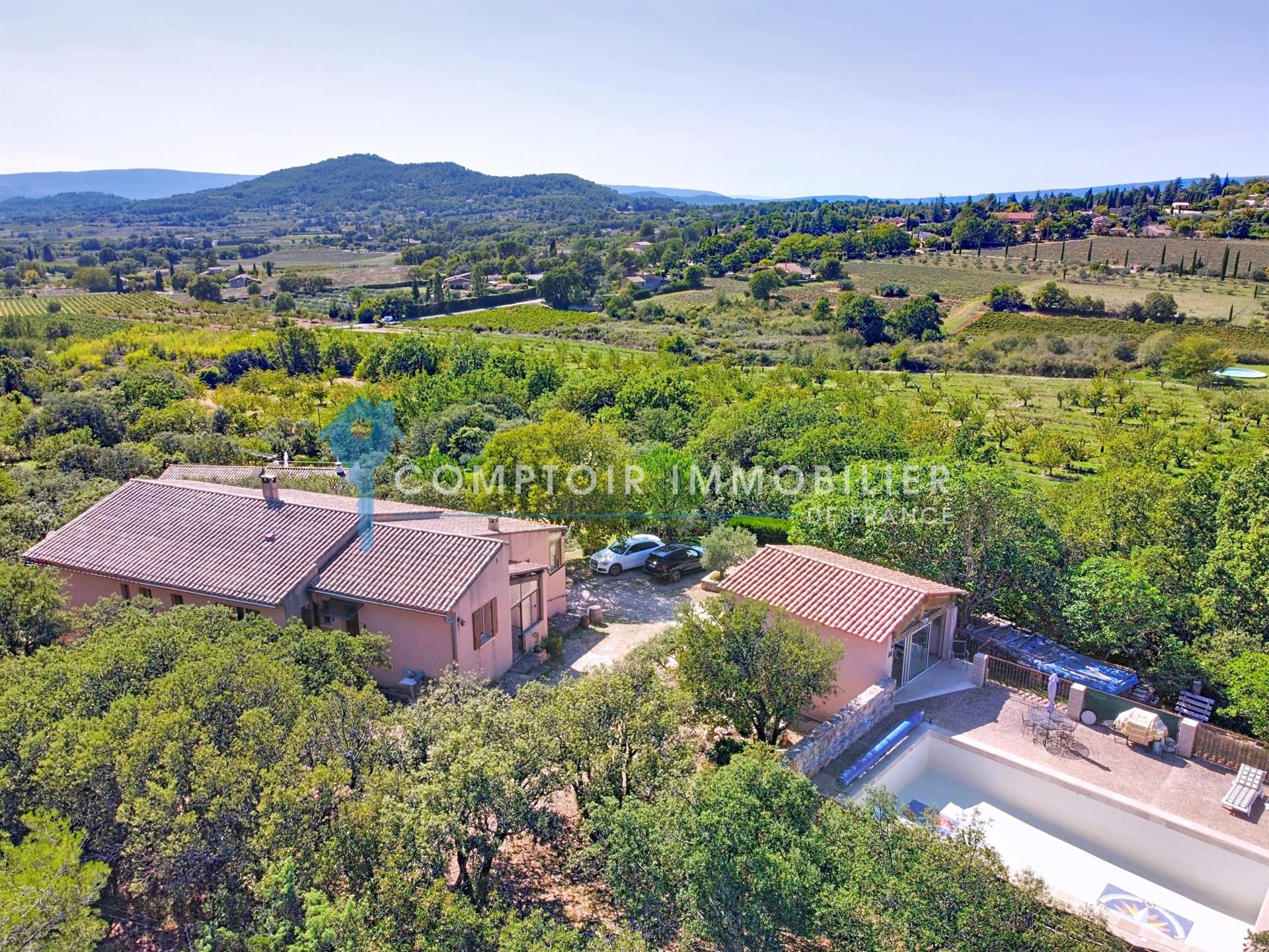 Maison à vendre, 170m², Saint-Saturnin-lès-Apt