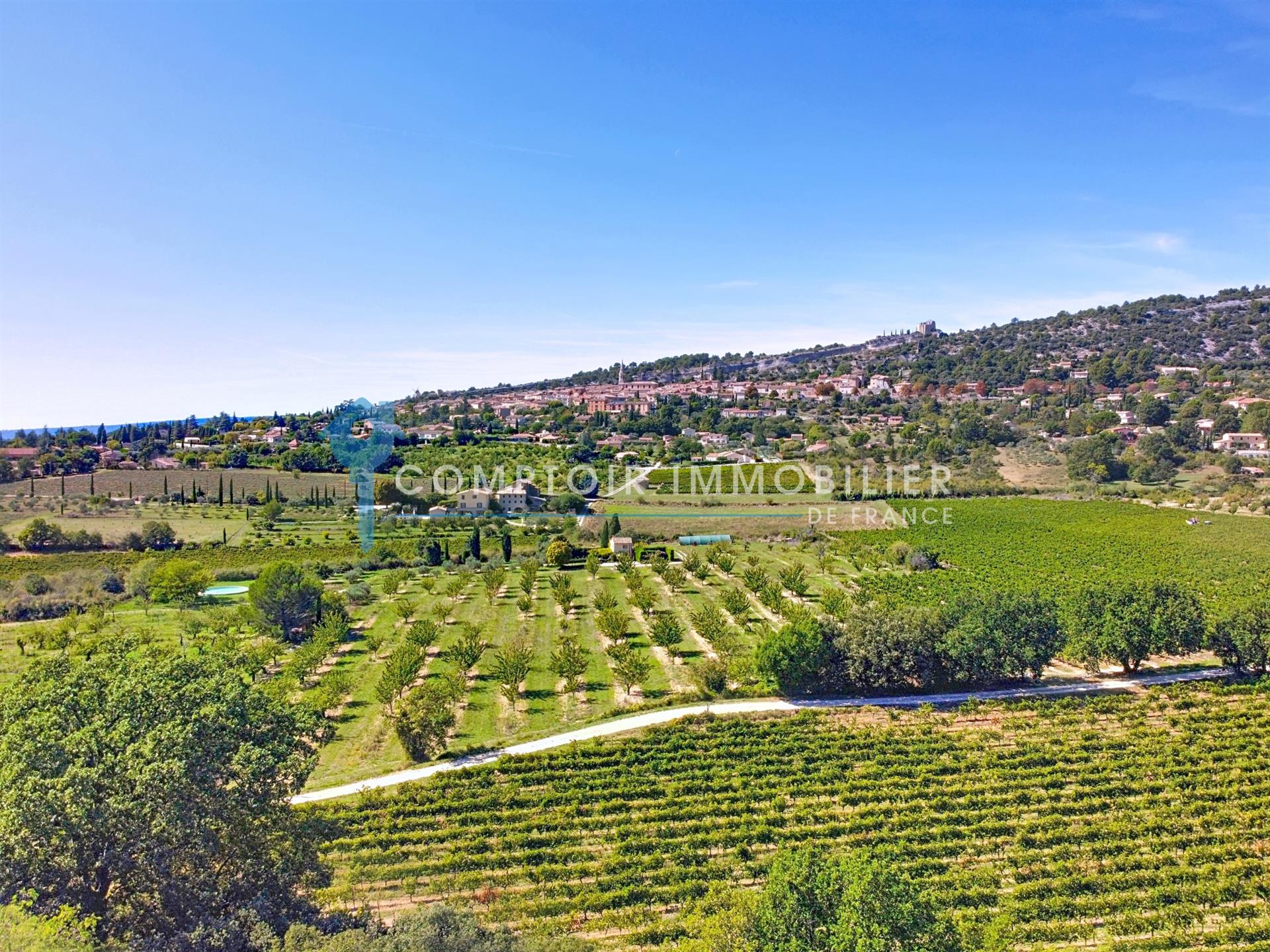 Maison à vendre, 170m², Saint-Saturnin-lès-Apt