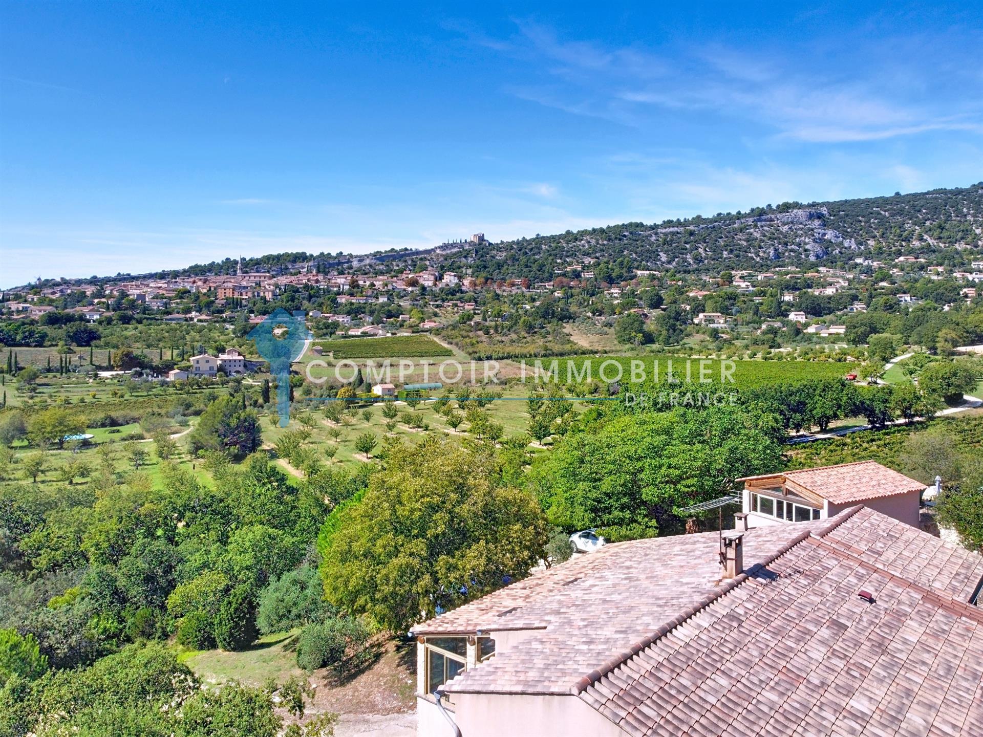 Maison à vendre, 170m², Saint-Saturnin-lès-Apt