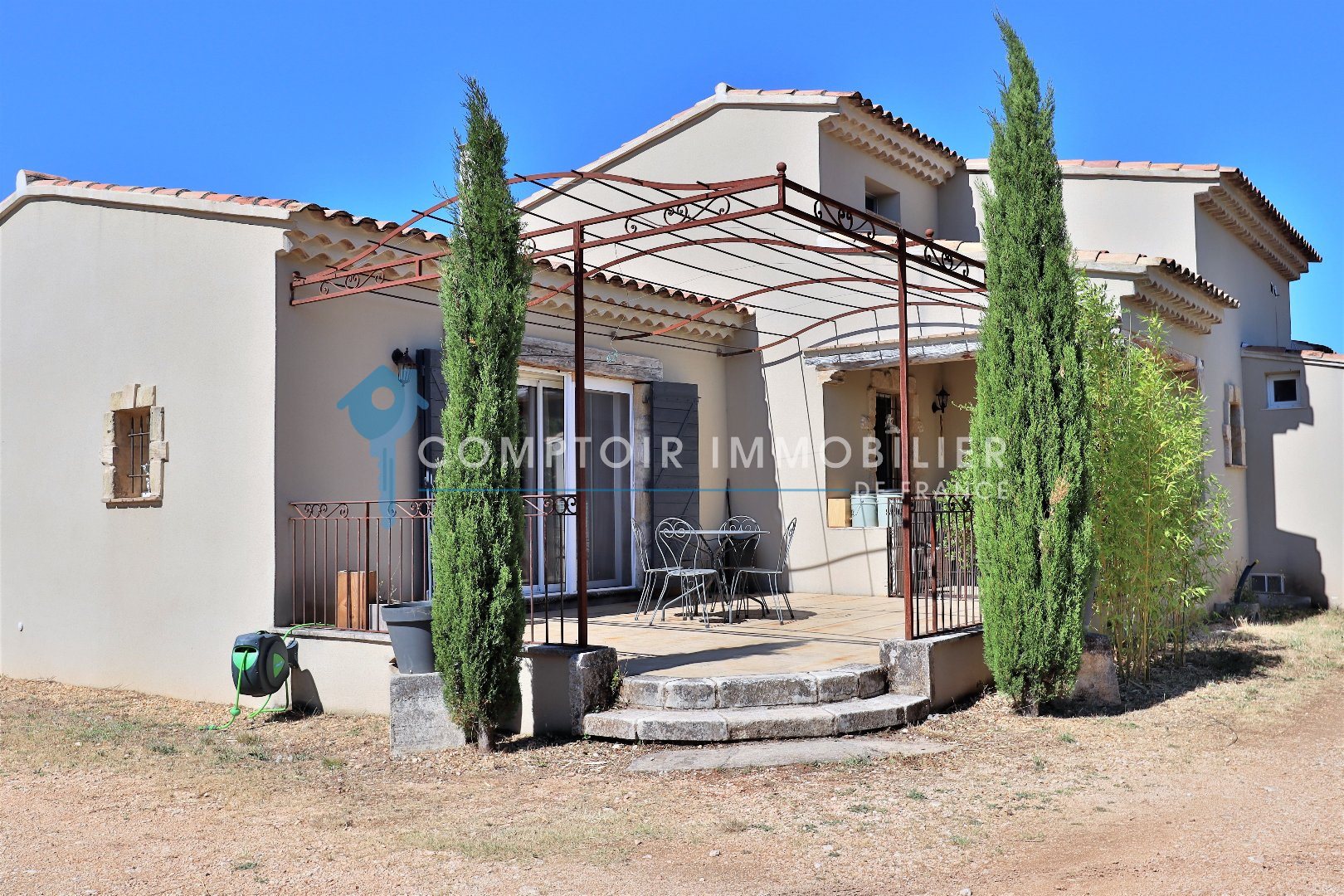 Maison à vendre, 228m², Saint-Saturnin-lès-Apt
