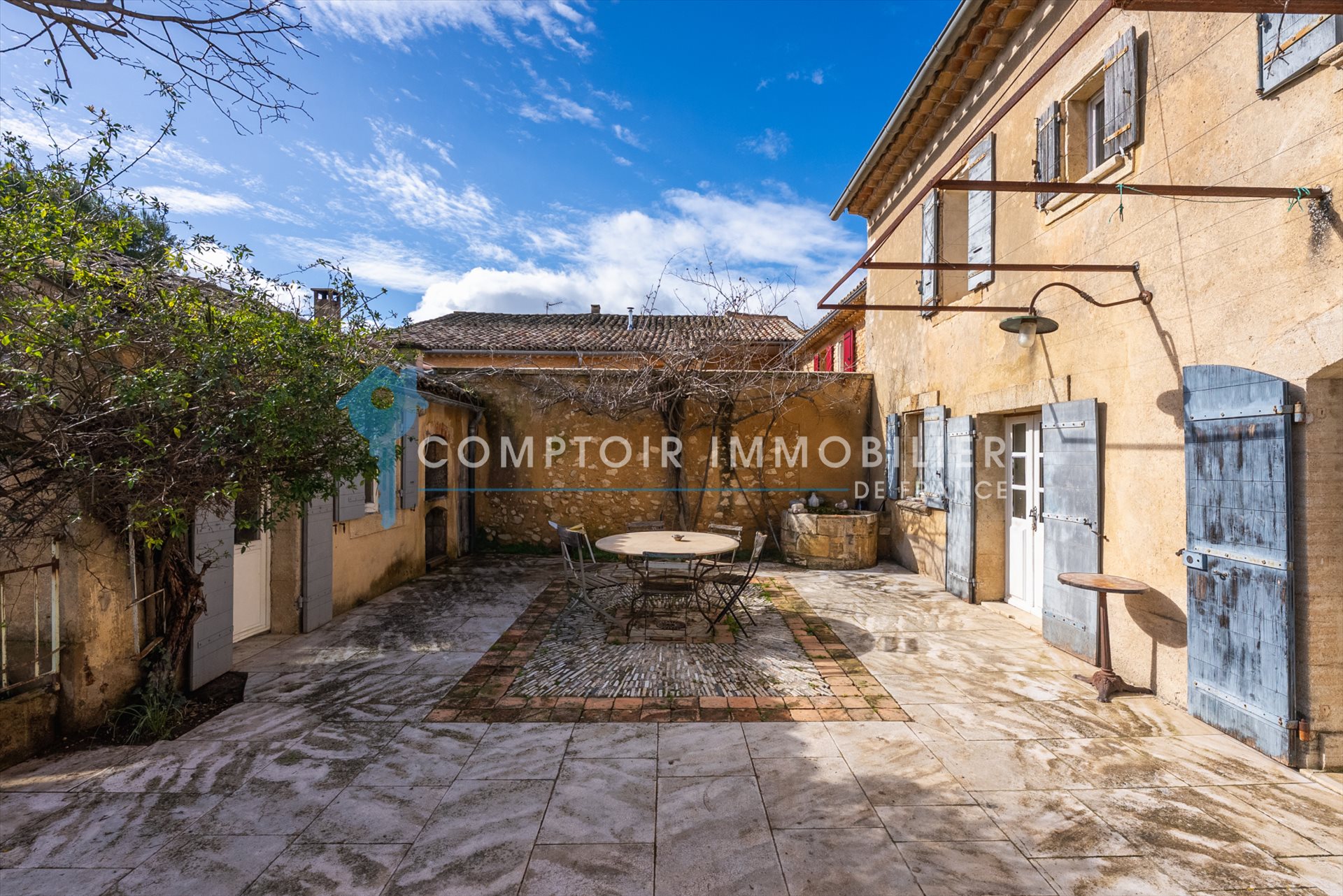 Maison à vendre, 180m², Robion