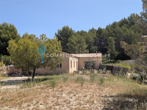 5 pièces 135 m² · à Saint-Saturnin-lès-Apt · 135 m² · 390 000 €
