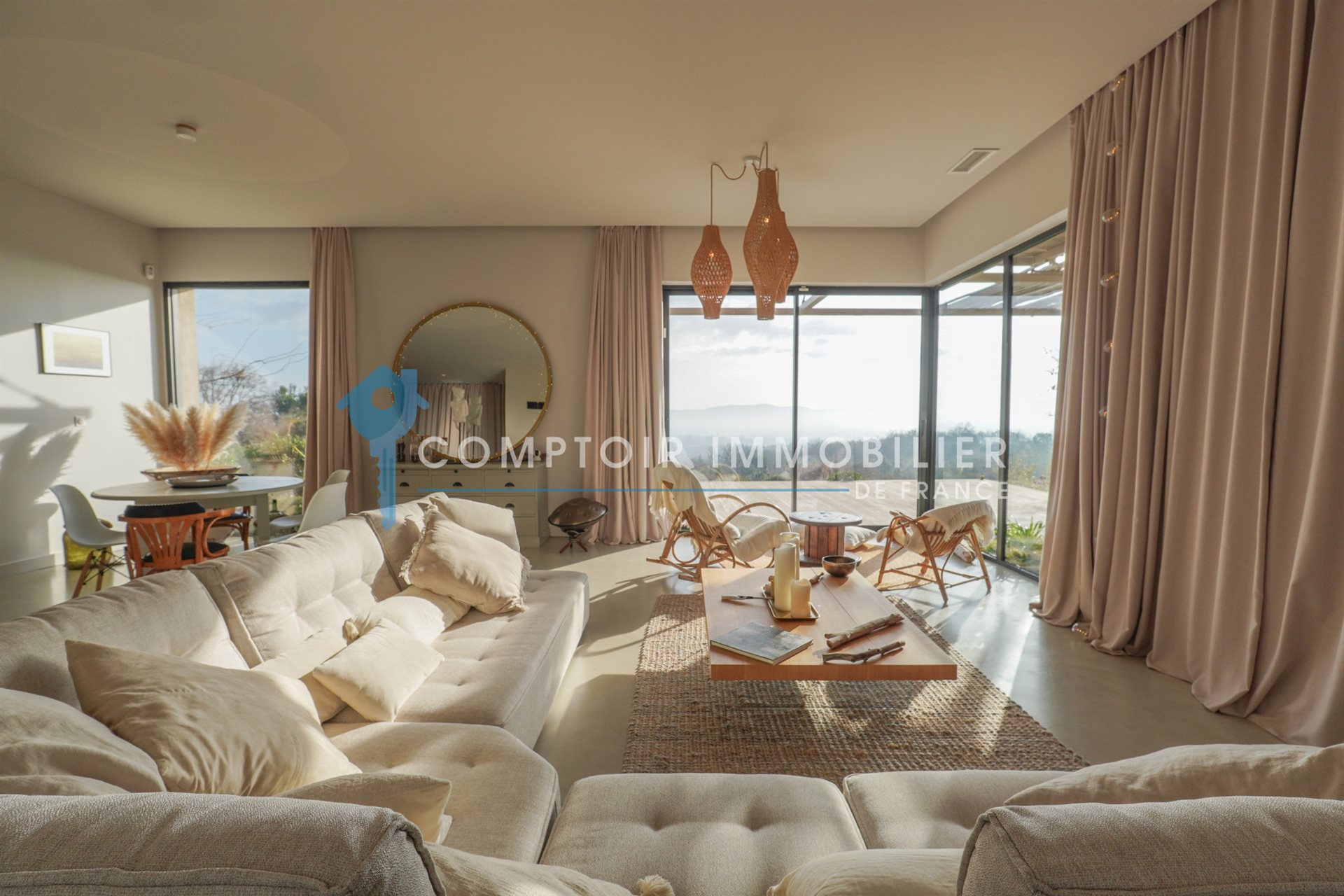 Maison à vendre, 185m², Villeneuve-lès-Avignon