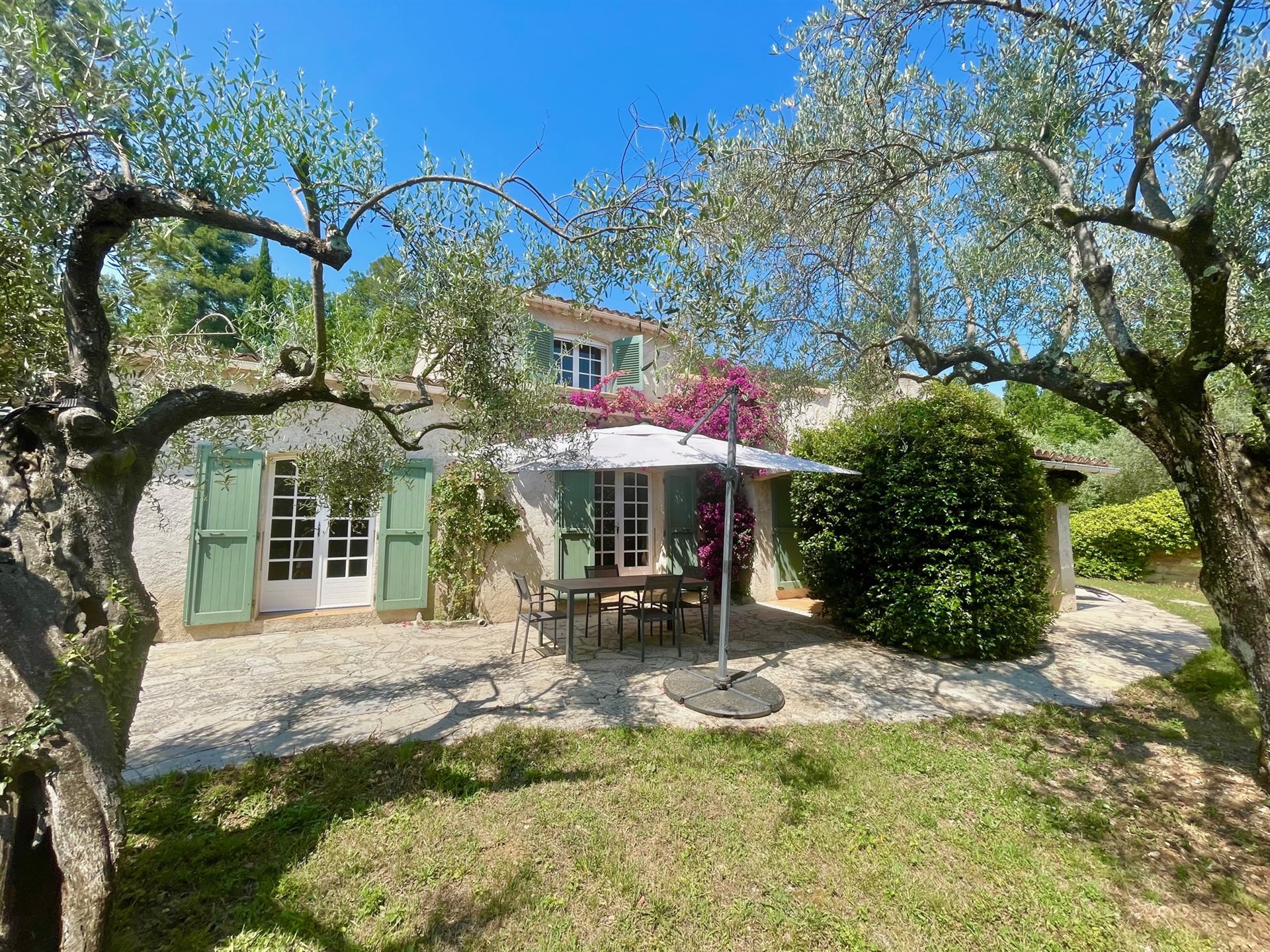 Maison à vendre, 150m², Tourrettes-sur-Loup