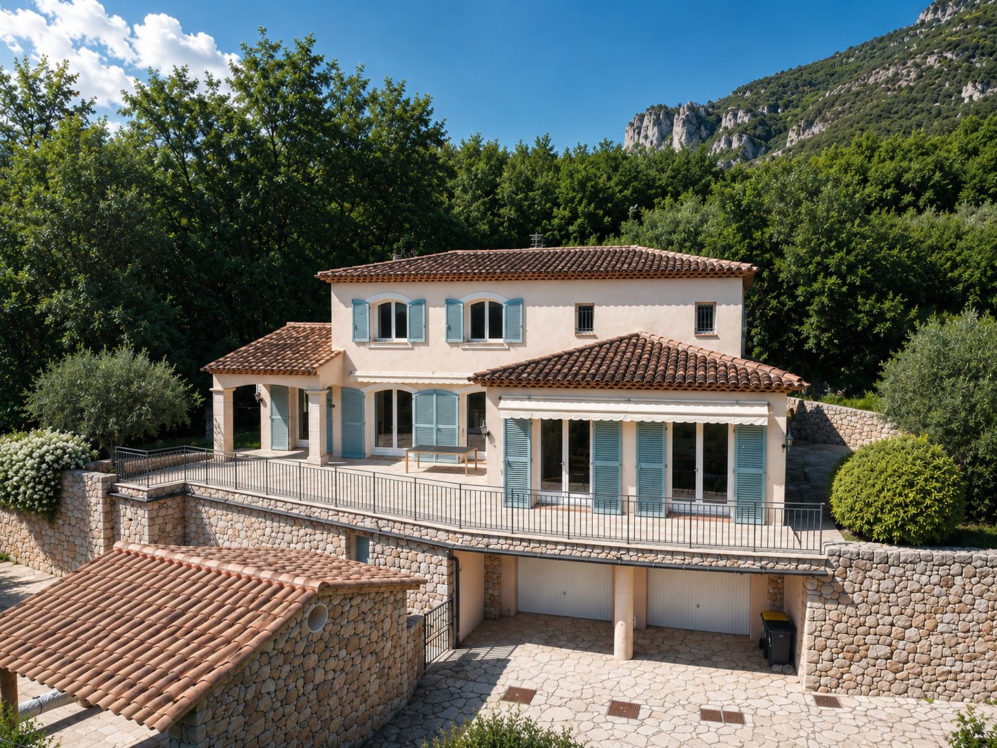 Maison à vendre, 156m², Tourrettes-sur-Loup