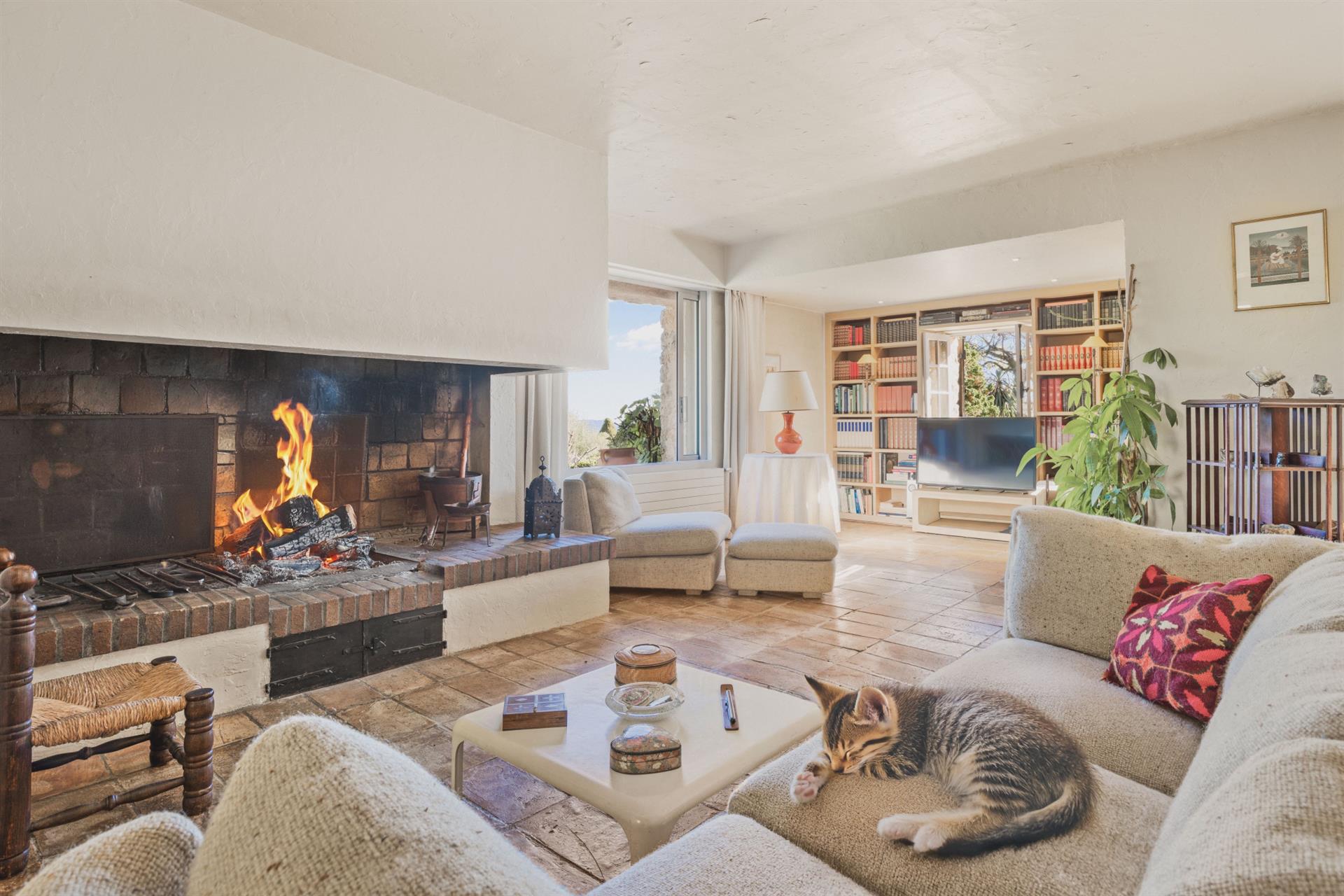 Maison à vendre, 328m², Tourrettes-sur-Loup