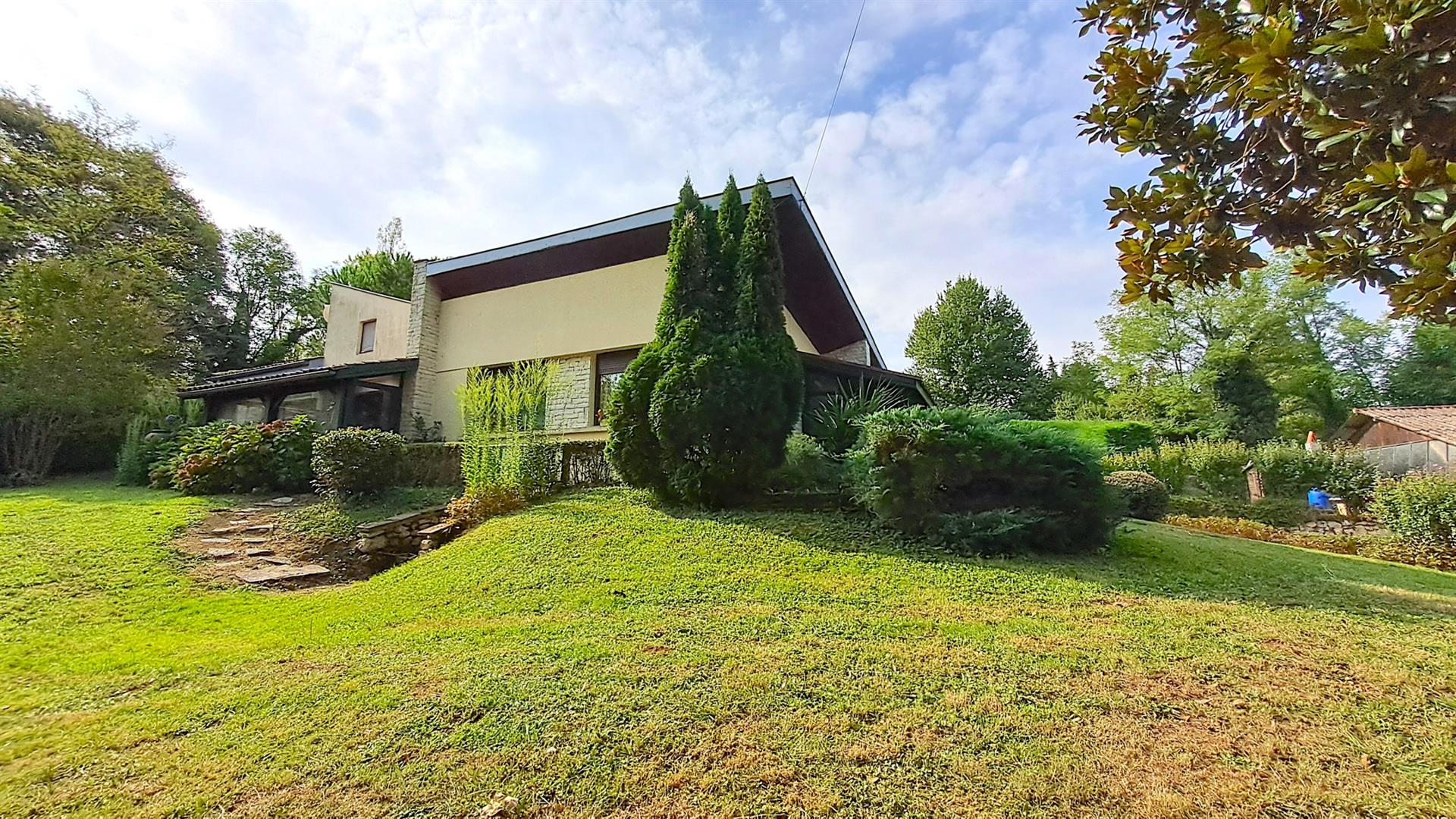 Maison à vendre, 180m², Villeneuve-sur-Lot