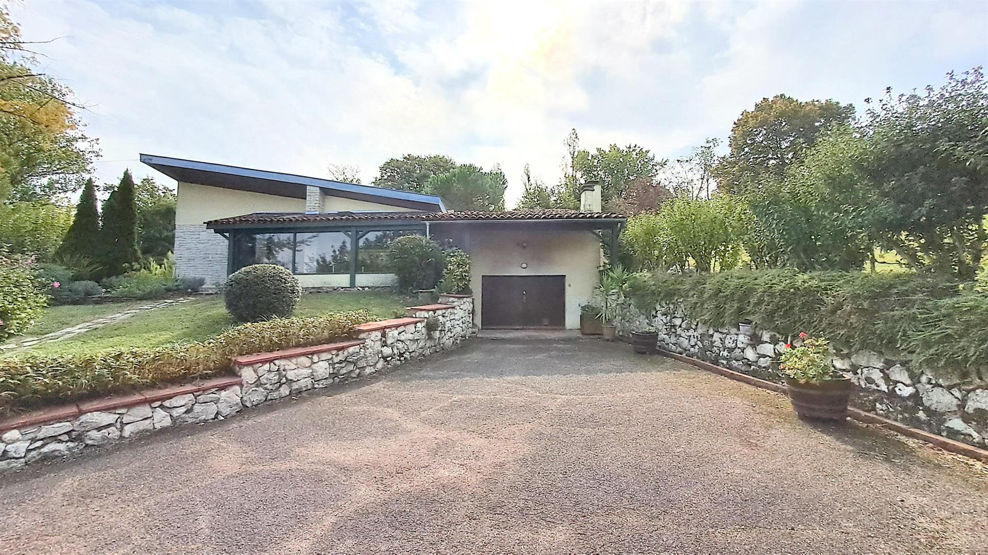 Maison à vendre, 180m², Villeneuve-sur-Lot
