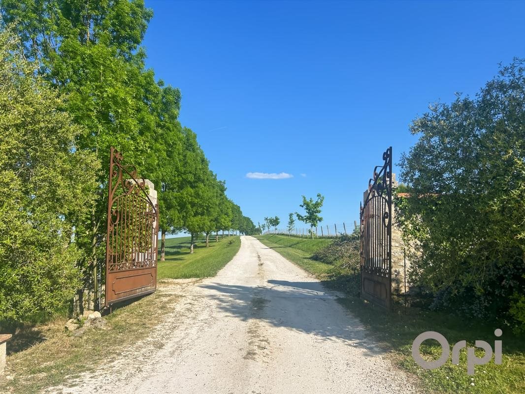 Maison à vendre, 885m², Astaffort