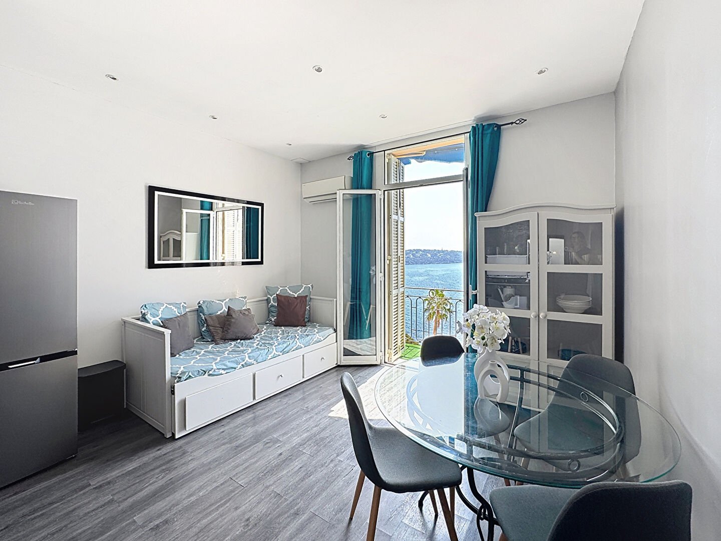 Appartement à louer, 49m², Roquebrune-Cap-Martin