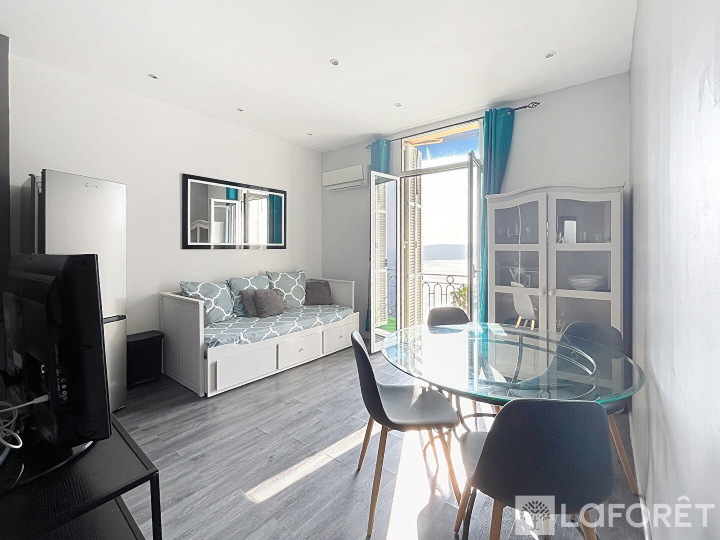 Appartement à louer, 49m², Roquebrune-Cap-Martin