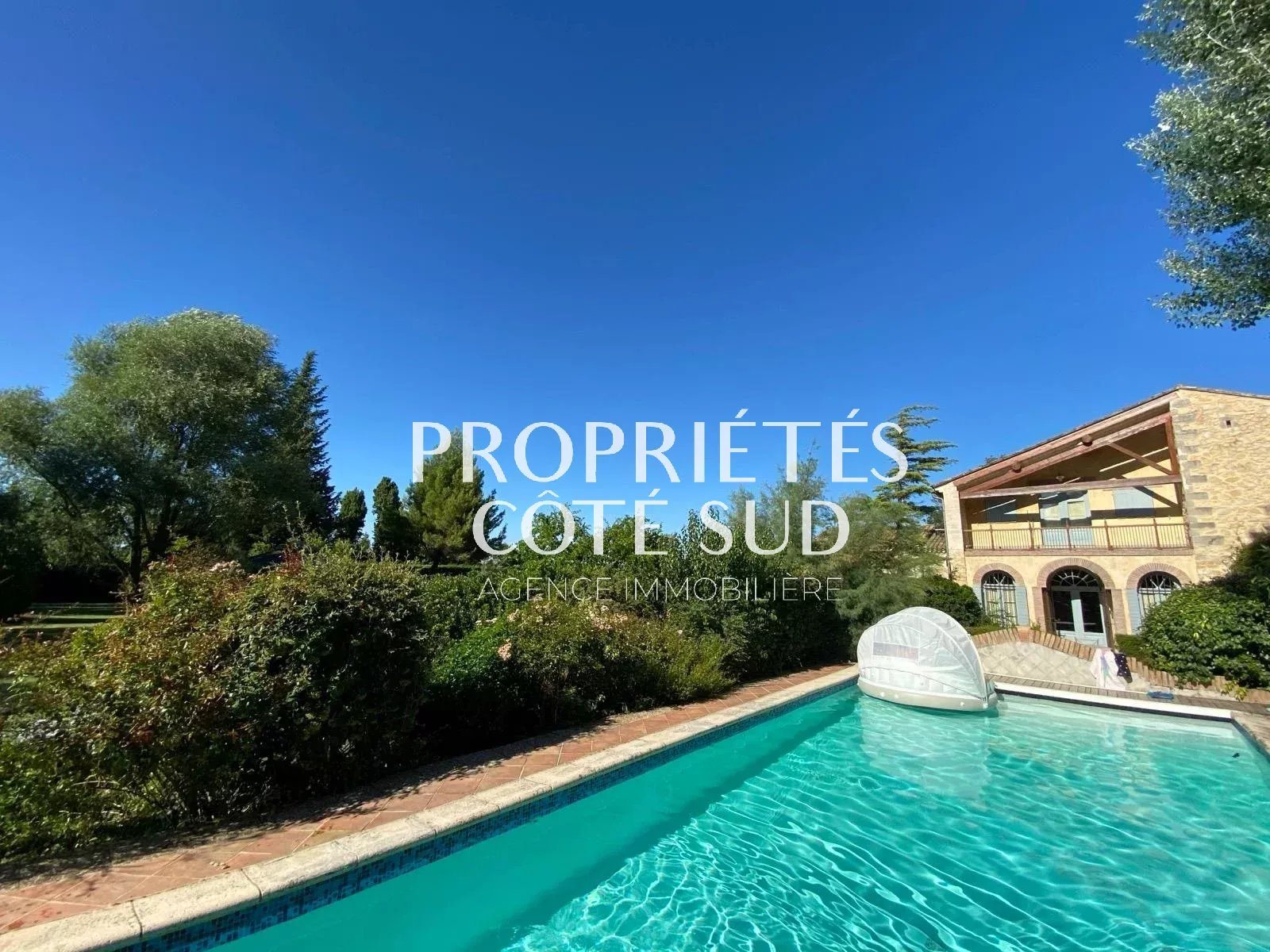 Maison à vendre, 313m², Pujaut