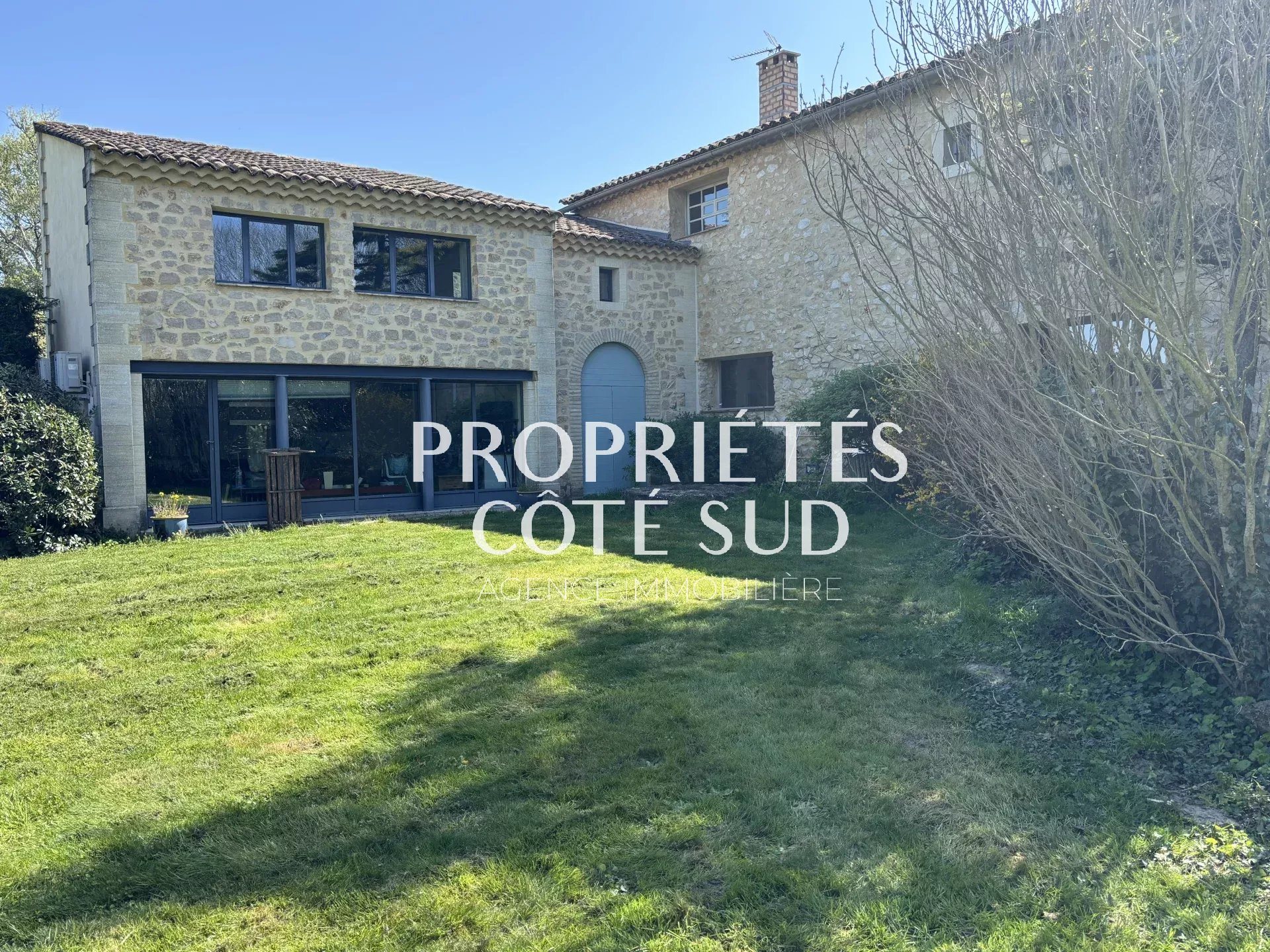 Maison à vendre, 313m², Pujaut