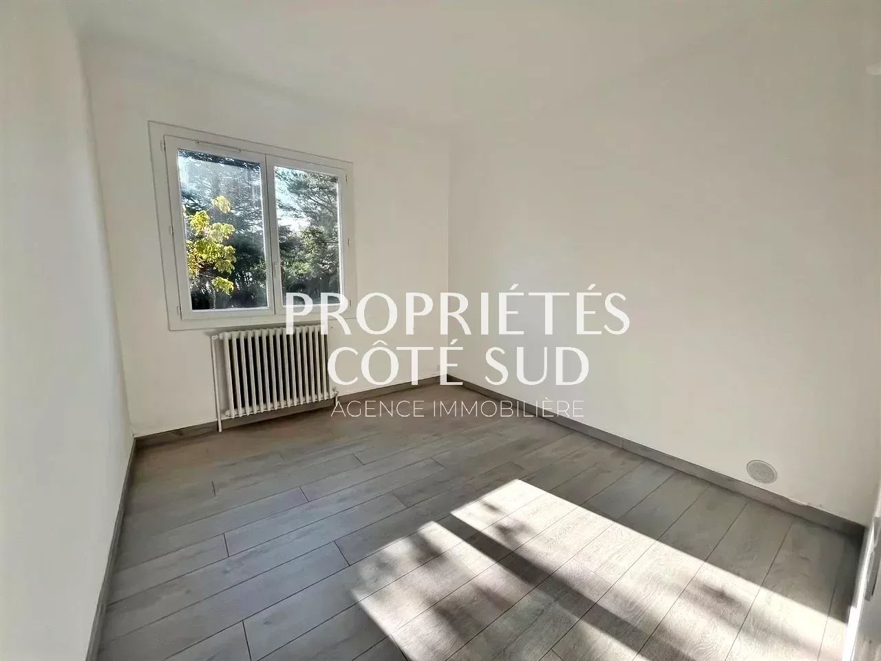 Maison à vendre, 130m², Sauveterre
