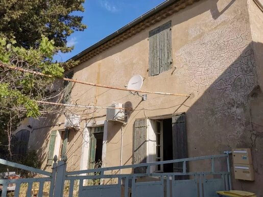 Maison 5 pièces 130 m² · à Tavel · 130 m² · 232 000 €