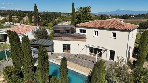 Maison 5 pièces 166 m² · à Pujaut · 166 m² · 550 000 €