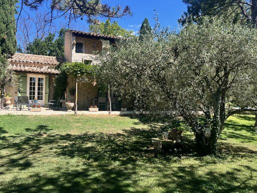 Maison 5 pièces 160 m² · à Caumont-sur-Durance · 160 m² · 598 500 €