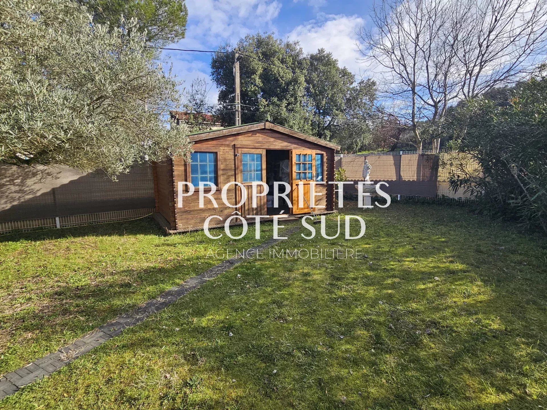 Maison à vendre, 134m², Saint-Victor-la-Coste
