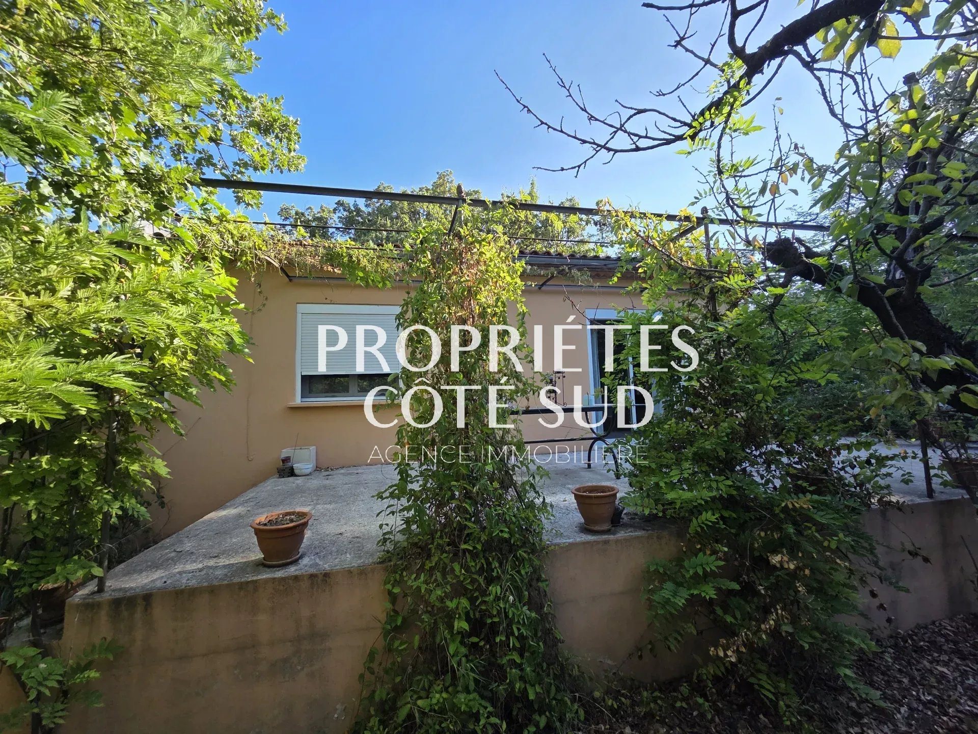 Maison à vendre, 74m², Saint-Geniès-de-Comolas