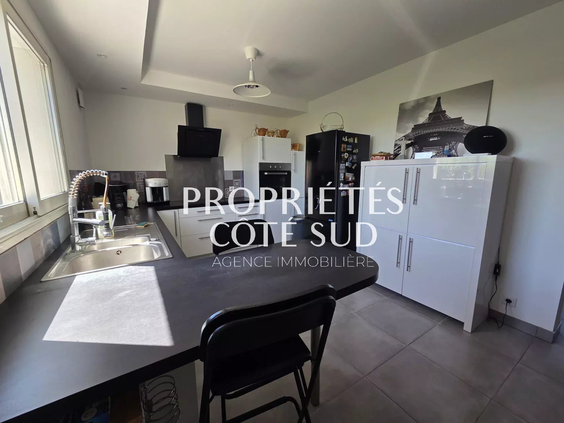 Maison à vendre, 120m², Saint-Geniès-de-Comolas