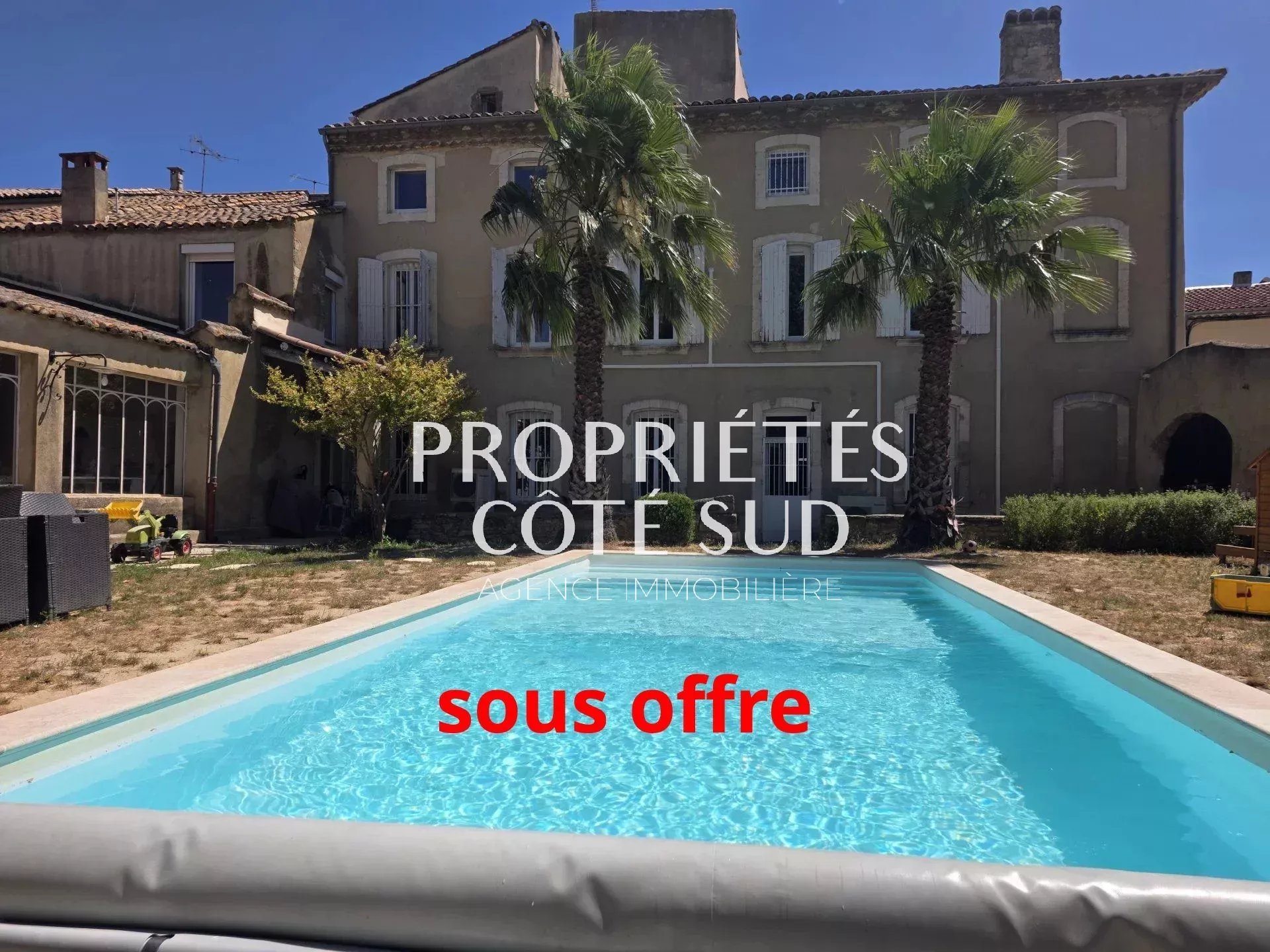 Maison à vendre, 434m², Saint-Geniès-de-Comolas
