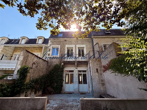 Maison 8 pièces 192 m² · à Périgueux · 192 m² · 476 000 €