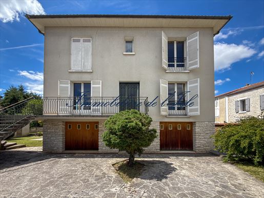 Immeuble 12 pièces 245 m² · à Périgueux · 245 m² · 232 200 €