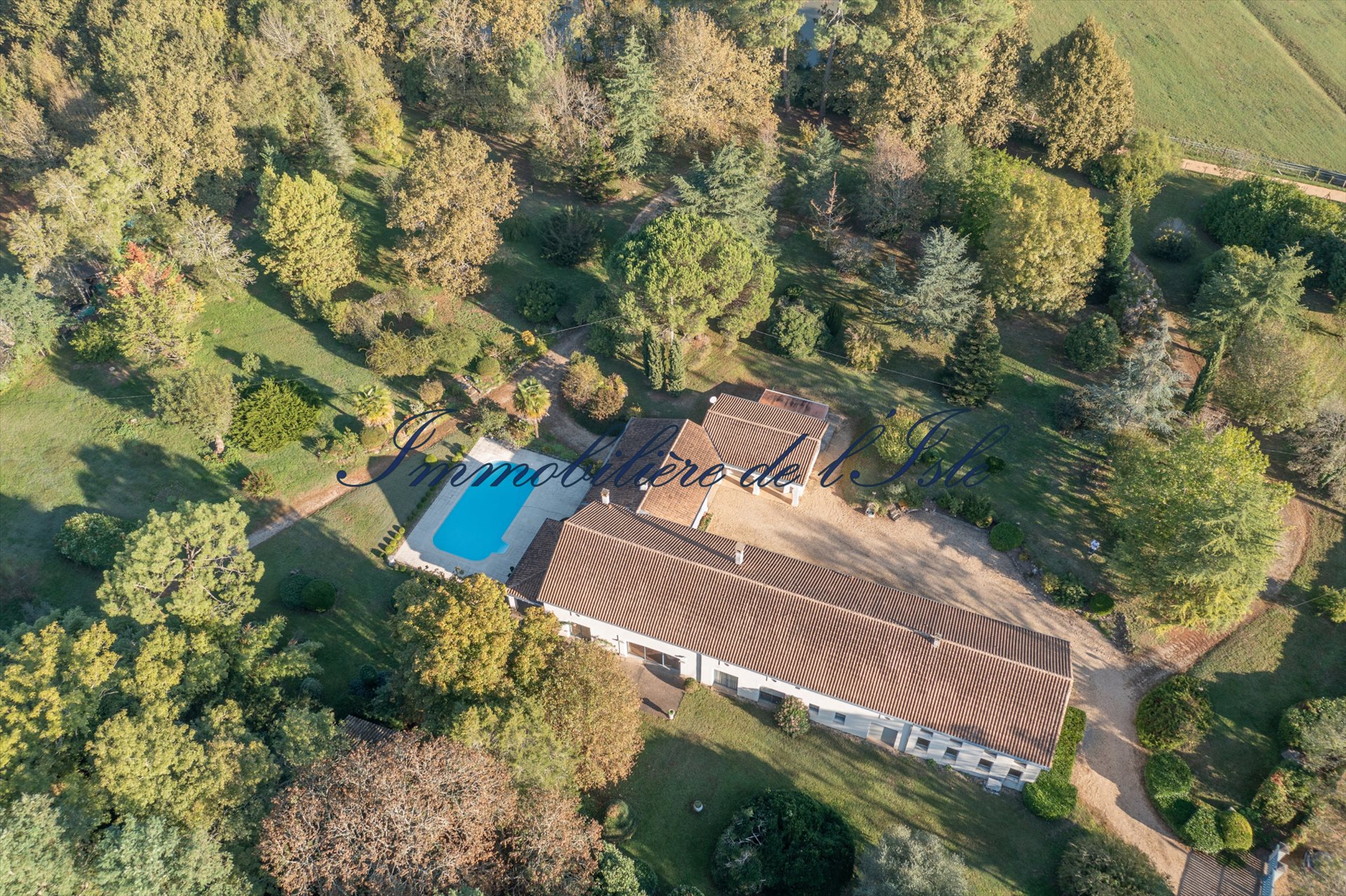 Maison à vendre, 350m², Saint-Laurent-des-Hommes