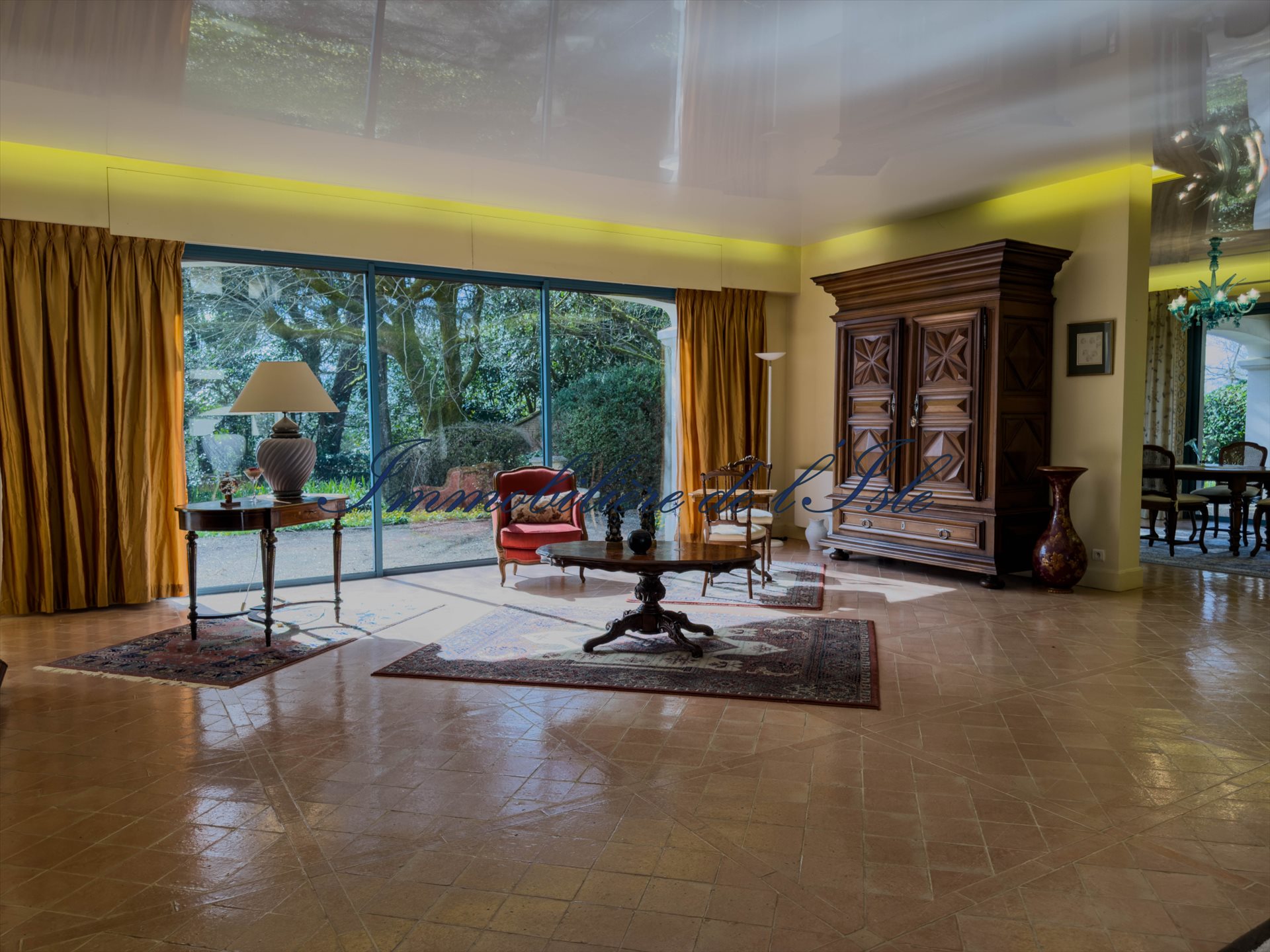 Maison à vendre, 350m², Saint-Laurent-des-Hommes