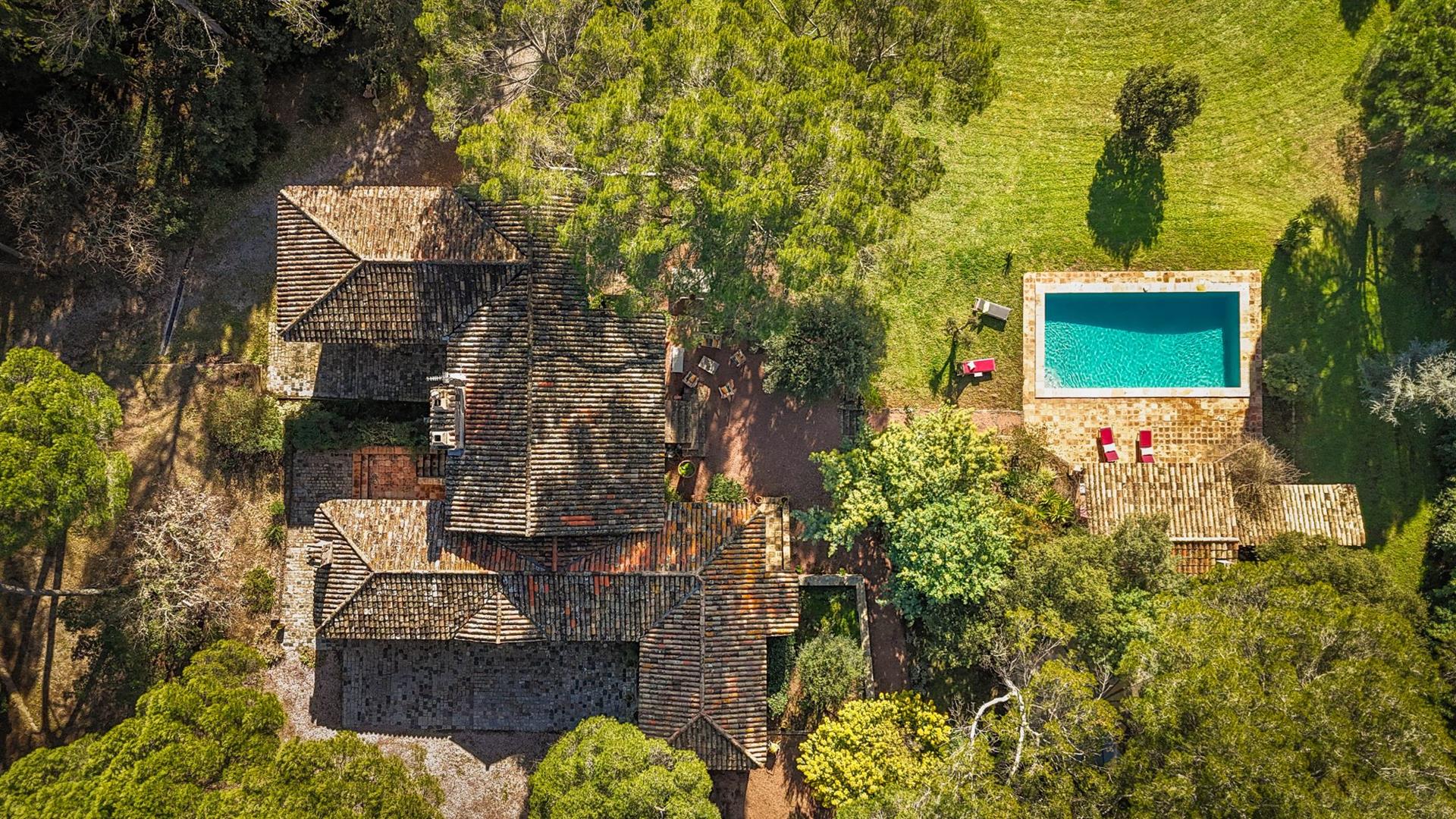 Maison à vendre, 300m², Saint-Raphaël