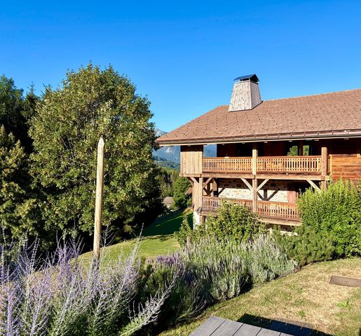 Maison 8 pièces 279 m² · à La Clusaz · 279 m² · 2 480 000 €