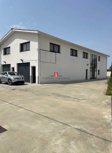 Maison à vendre, 413m², Yvrac
