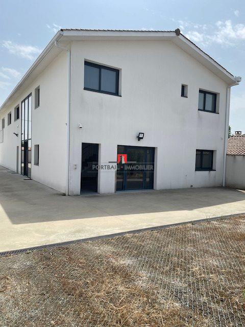 Maison à vendre, 413m², Yvrac