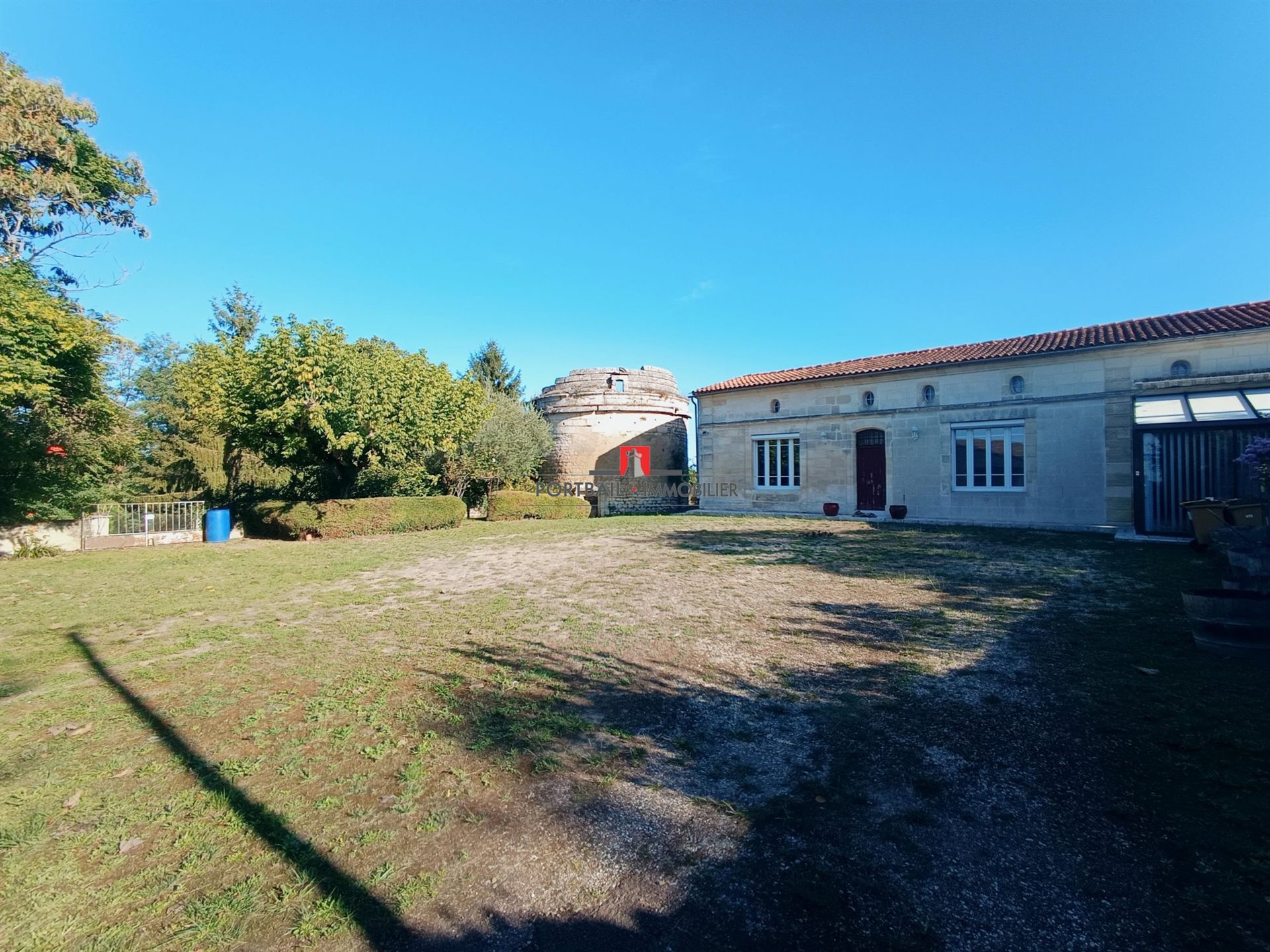 Maison à vendre, 215m², Tauriac