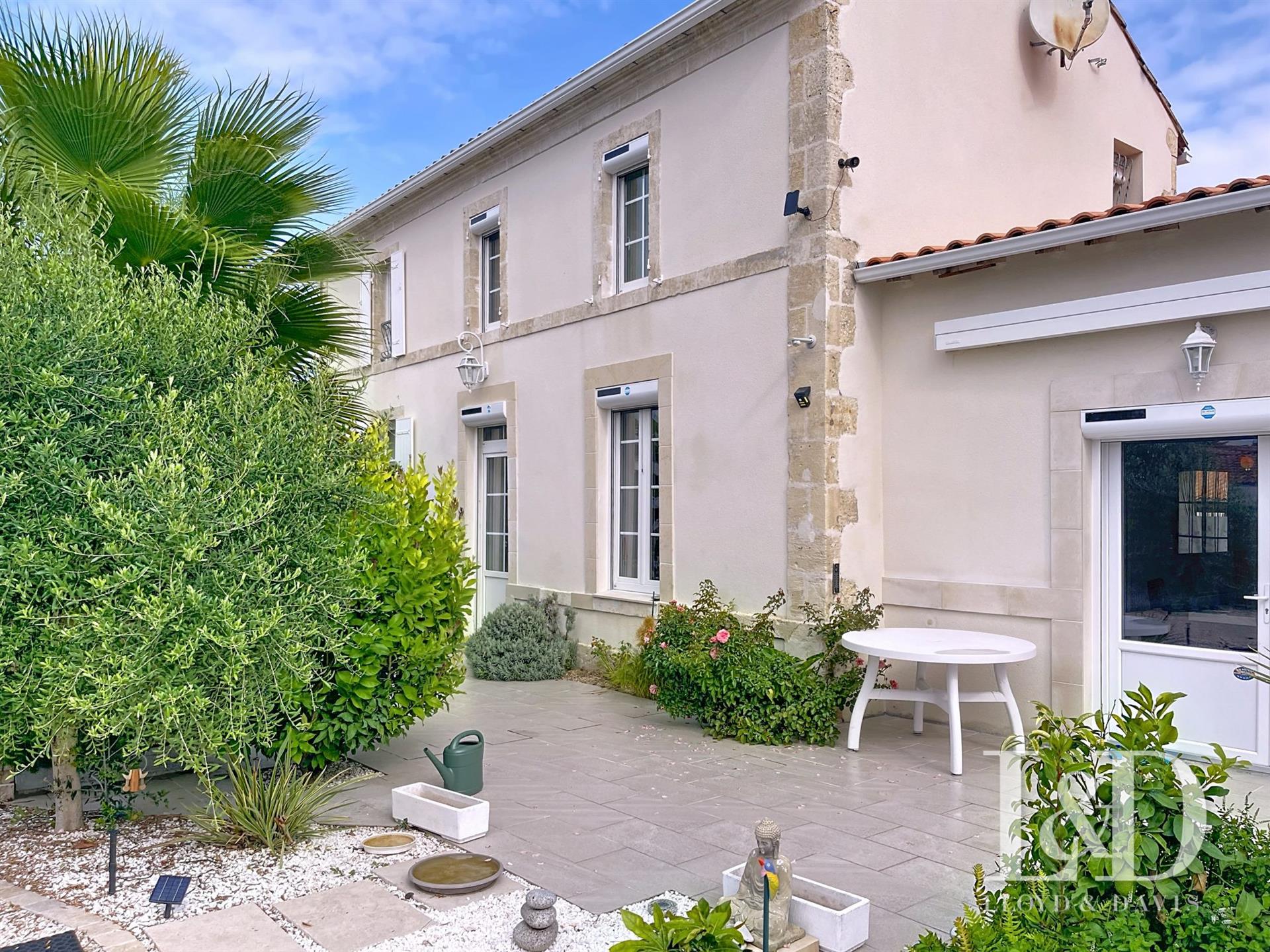Maison à vendre, 119m², Royan