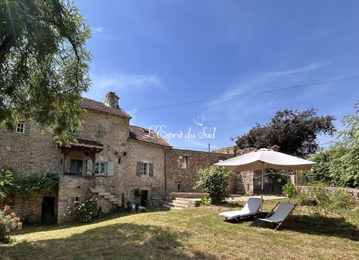 Maison 9 pièces 134 m² · à Parisot · 134 m² · 296 000 €